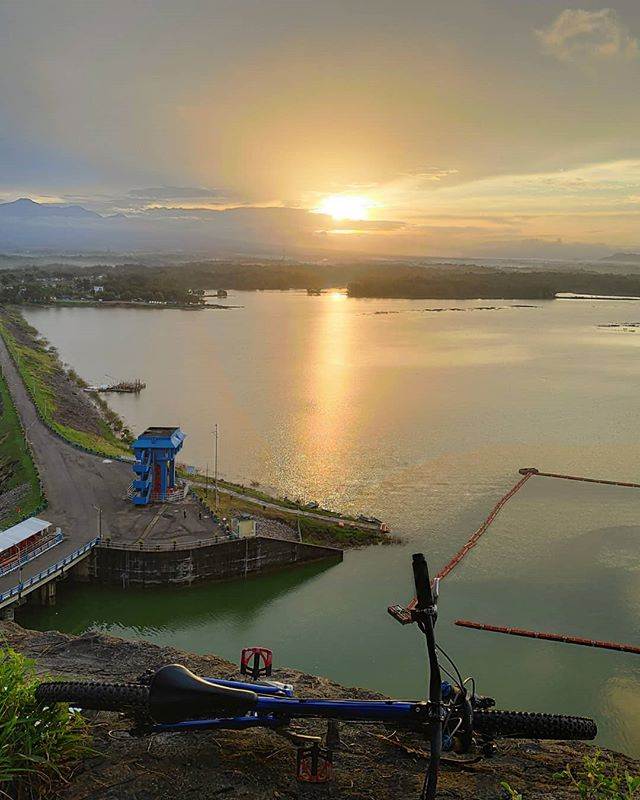 Wisata Waduk Gajah Mungkur Wonogiri Wisata Lengkap untuk