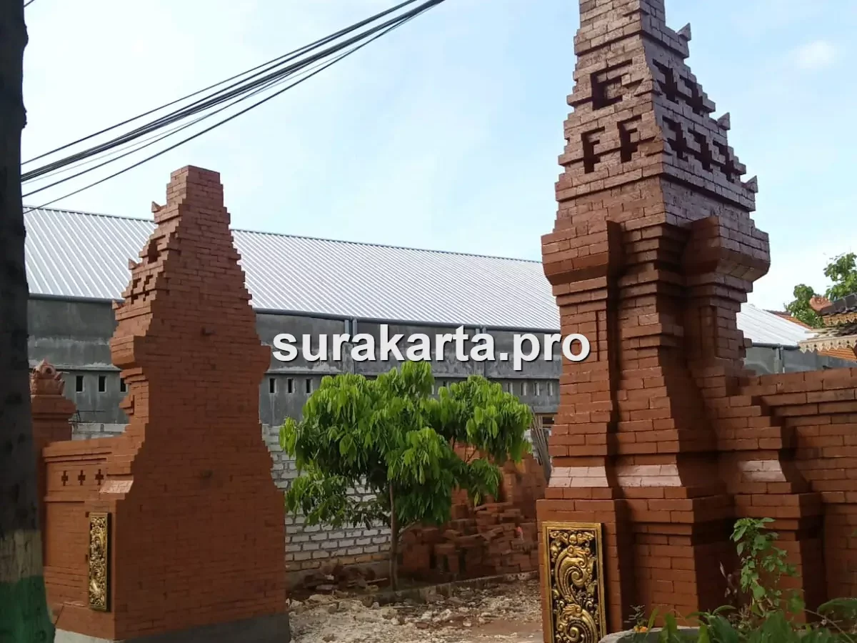 jasa bikin gapura kerajaan