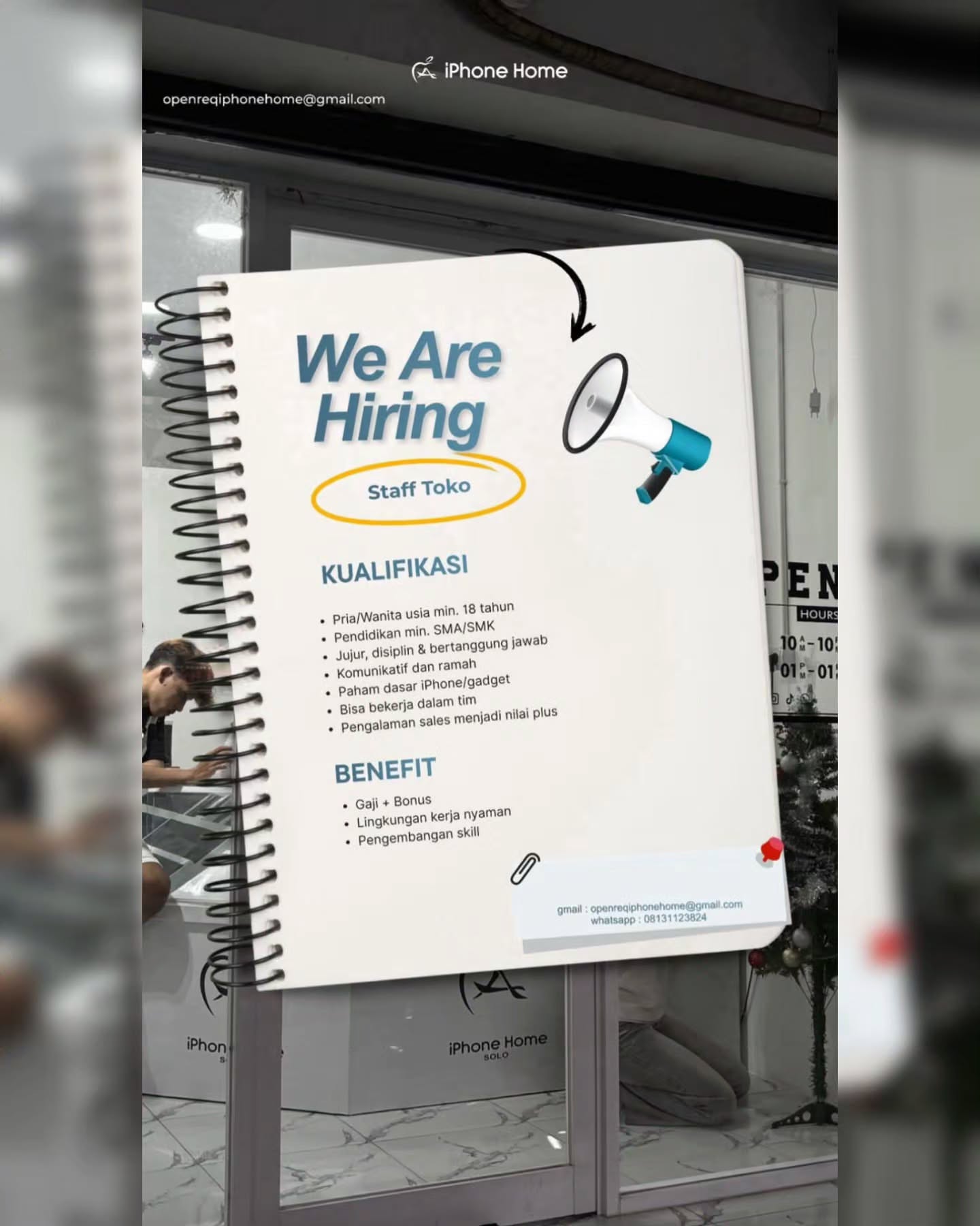 Poster Lowongan Kerja Iphone Home Slide 1